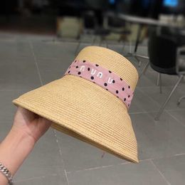 Wide Brim Hats Bucket Hats Designer straw hat Summer Women Bucket Hats Pink Ribbon Bow Beach Hat Fashion Grass Braid Caps luxurys casquette Letter MI Woven Sunhat Vaca