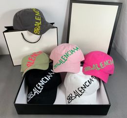 Ladies Luxury Brands Designer Baseball Caps Mens Fashion Graffiti Letters casquette Couple Outdoor Sports hat1096113