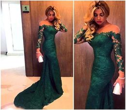 2020 Sexy Cheap Emerald Green Mermaid Evening Dresses Illusion Off Shoulder Lace Appliques Long Sleeves Sweep Train Prom Evening G6723536