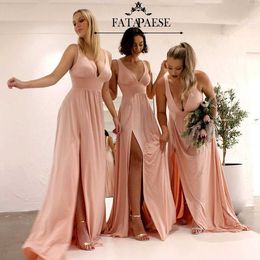 Runway Dresses FATAPAESE Simple Bridesmaid Dresses Satin V Neck Slit Wedding Party Backless Women Dresses Buegundy Long Prom Party Gown Summer T240518