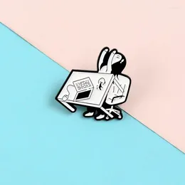 Brooches Girl Desk Pin Staff Custom Enamel Pins Funny Lapel Clothes Cartoon Metal Badge Backpack Hat Jewelry Friends Gift Wholesale