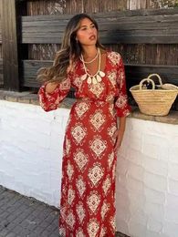 Casual Dresses Boho Inspired Floral PRINTED MIDI DRESS WITH CUT-OUT DETAIL V-neck Sexy Women Long Sleeve Summer Holiday Fashion