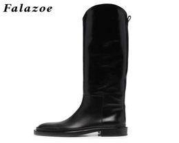 Falazoe sahte deri binicilik botları kadın tasarımcı markası lüks diz yüksek botlar yüksek siyah kayma üzerinde düz botlar sonbahar kadın ayakkabı 211785650