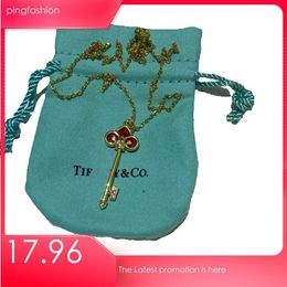 gioielli per tallone collane a pendente a ping da donna designer di donne gioielli di moda street classici ladies key collana regali per vacanze wizn