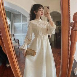 Casual Dresses Runaway Princess Dress Spring French Court Style Waist Lace Literature And Art Small Fresh Medium Length Women V016