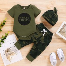 018 Months born Baby Boy Baby Girl Clothes Set Letter Print Short Sleeve Bodysuit Camouflage Pants Headband Outfit 240518