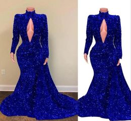 2022 Sexy Bling Royal Blue Evening Dresses Wear High Neck Keyhole Velvet Glittering Sequined Lace Sequins Overskirts Zipper Back P4022972