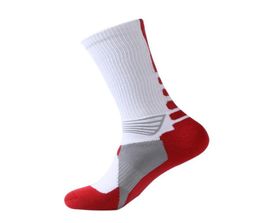 Men Patchwork Elite Sports Socks New Football And Basketball Socks Professional Outdoor Soccer Crew Socks 8939660