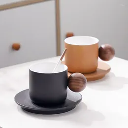 Mugs 210ML Ceramic Coffee Cup And Saucer Set With Spoon Wooden Handle Milk Tea Cappuccino Drip Breakfast Tableware Couple Mug