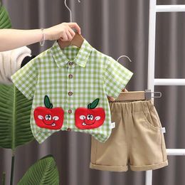 Clothing Sets Kids Baby Boy 2 Piece Set 2024 Summer Plaid Apple Pocket Flip Collar Short Sleeve T-shirts And Shorts Infant Boys Clothes
