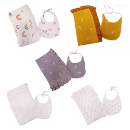 Blankets 2 Pcs Infants Muslin Feeding Drool Bib Set Baby Receiving Blanket Saliva Towel Born Sleeping Bag Print Quilt