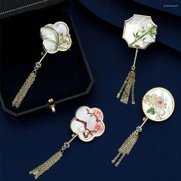 Brooches Alloy Plum Blossom Imitation Pearls Girl Gifts Tassel Women Brooch Clothing Accessory Fashion Jewellery Chinese Style