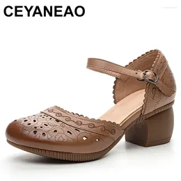 Dress Shoes 2024 Top Cowhide Hollow Round Toe Side Open Women Sandal Summer Leather Sandals Elegant Trend Mid Heel