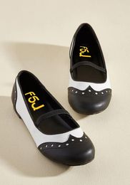 Casual Shoes Black And White Comfortable Flats Round Toe Wingtip Vintage
