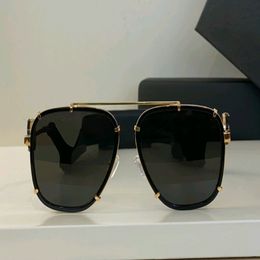 2233 Square Pilot Sunglasses for Men Gold Black Dark Grey Lens Glasses Women Glasses Fashion Accessories Sunglasses UV400 Eyewear 2517