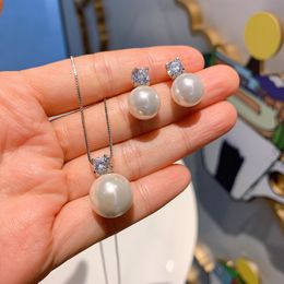 Orecchini per perle di conchiglie di acqua dolce naturale per donna Fashi