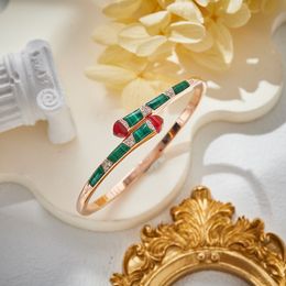 Designer Collection Fashion Style Bracelet Women Lady Settings Diamond Malachite Plated Rose Gold Open Bangle High Quality Jewelry