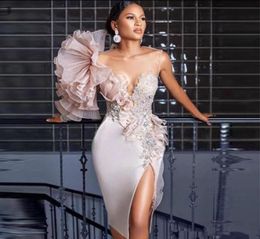2020 Arabic Sheer Mesh Top Sheath Cocktail Dresse Appliqued Beads Ruffles Split Knee Length Short Prom Dresses Formal Party Evenin8510509