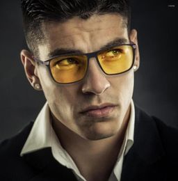 Sunglasses Vintage Carbon Fibre Sport Polarised UV400 Sunglassses For Men Germany Material Driving Glasses Night Vision Yellow Len5635212