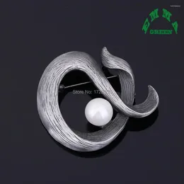 Brooches Retro Metal Alphabet Letter With Pearl Men's Suit Pin Zinc Alloy Antique Brooch Women's Jewellery