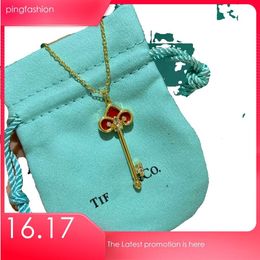 bead ping jewelry Pendant Necklaces Womens Designer Jewelry Fashion Street Classic Ladies Key Necklace Holiday Gifts WIZN {category}