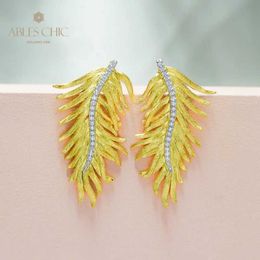 Stud Renaissance 18K Gold Toned Fabric Pattern Pine Leaf Studs Pure Silver Zircon Paved Cypress Leaf Earrings C11E4S25960 Q240517