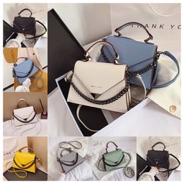 2024 top Designer Women New Fashion Versatile Lady Chain Handbag Texture Single black white Shoulder Crossbody Bag