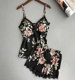 Sexy Lingerie Women Flower Sleepwear Sleeveless Strap Nightwear Lace Satin Cami Top Sets Underwear New NightGowns Sleepwear1535221