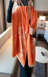 Cashmere Scarf Orange Luxury Designer Shawl For Women Long Shawls Letter H Printed Scarves With Carriage Soft Warm Wraps Blanket T9450163