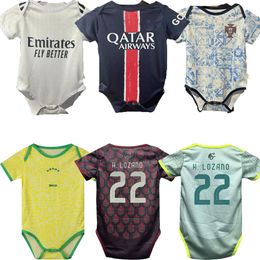 24 25 Реал Мадридс детский комплект футбольный футболист 2024 2025 Детский костюм от 6 до 18 месяцев для мальчиков детский сад до дома в гостях футбольная рубашка униформа высшего качества