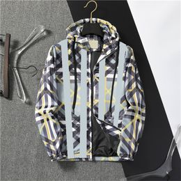 mens jacket designer hoodie winter coat jackets autumn slim outerwear men women windbreaker zipper mens coats jackets classic letter clothing