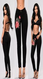 Polyester Flower Embroidered Women Jeans Stretch Elastic Jeans Female Pencil Denim Pants Hole Ripped Rose Pattern Jeans Pantalon1610081