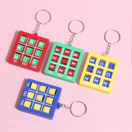 Party Favor 5Pcs Children's Puzzle Circle Fork Chess Toy XO Rotating Game With Key Chain Pendant For Kid Birthday Favors Pinata