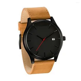 Wristwatches Business Men's Elite Watch Couple Style Fashionable Leather Luxury High-End Quartz Classic Round Wrist Watches