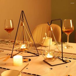 Candle Holders Simple Iron Holder Ornaments Western Restaurant Atmosphere Decoration Props Candlelight Dinner Wedding Decorations