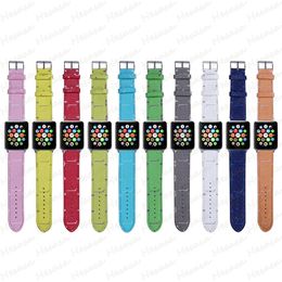 Classic Floral Paint Smart Watch Straps for iWatch 9 8 7 6 5 4 3 2 Ultra Se Replacement Leather Bracelet Watches Band Wristband Watchband 38mm 40mm 41mm 42mm 44mm 45mm