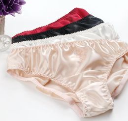Women Pure Silk Underwear Briefs Fashion Summer Silk Flower Embroidery Health Panties Sexy Underwear Solid Crotch Briefs2290783