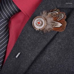 Brooches High Quality Feather Brooch Handmade Vintage Lapel Pin Men Suit Dress Wedding Gift Corsage