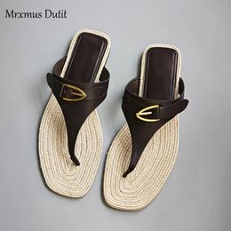 Summer Fashion Versatile Clip Feet Flat Bottom Cool Drag Lazy Slippers For Women To Wear Externally Non Slip Beach Shoes 240517