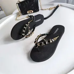 Slippers Shoes Female Summer Flip Flops Casual Beach Ladies Rhinestones Chain Solft Sole Flat With Light Women Zapatillas