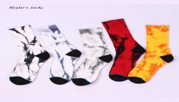 New Fashion Men and Women Socks Cotton Colourful Marble Tiedye Art Harajuku Skateboard Funny Street HipHop Happy Tube Socks9180117