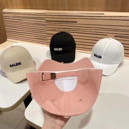 Fashion Sports Designer baseball Caps Women Fashion Hole casquette Outdoor Sunshade Warmth Letter Embroidery 3D cap gifts