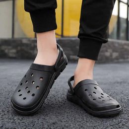 Slippers Shous Man House Winter Designer For Top Brand Men's Leather Flip Flops High-Quality Shoes Clear Sandals Tennis