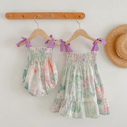 Sommer Baby Girl Clodh Girls Kleid Strampler Sling Smocking Stitch Prinzessin Familie Matching Schwester -Outfit 240515