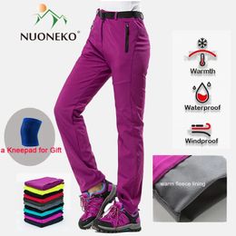NUONEKO Winter Womens Outdoor Pants Thick Fleece Softshell Sports Trousers Hiking Trekking Ski Waterproof Women Pants PM21 240508