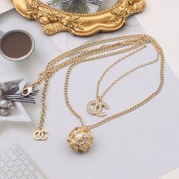 Luxury Designer Letter Pendant Necklaces Chain 18K Gold Plated Ball Pearl Crysatl Rhinestone Brand Double Necklace for Women Wedding Pa 284g