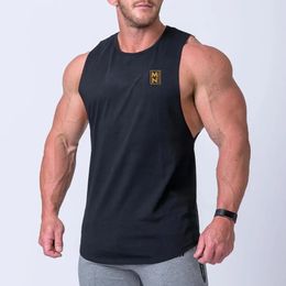 Mens Fitness Tank Tops Gyms Bodybuilding Workout Cotton Sleeveless Vest Clothing Male Casual Breathable Fashion Sling Undershirt 240513