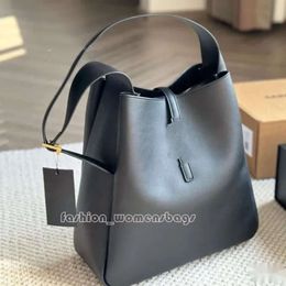 Luxurys 7a 1:1 Designer Handbag woman hobo bags real leather underarm purses shoulder womens tote bags with box