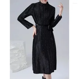 Casual Dresses Miyake Pleated Spring And Autumn Women Elegant Dress Long Sleeve Loose Large Size Tie Design Formal Occasion