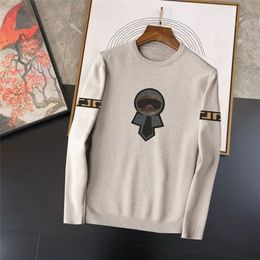 Men sweaters Pullover sheep sweater designer knitwear Classic casual top Autumn Sweater Embroidery pattern knitted woolen garment Slim fitting sweater